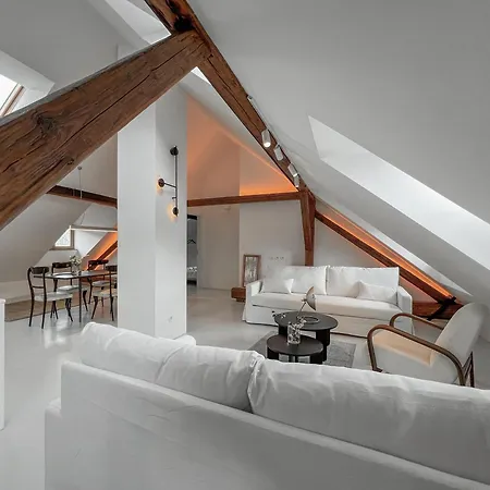 Casarosa Attico 3br, 3ba *