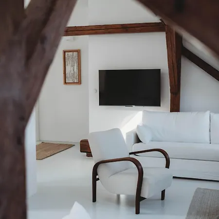 Casarosa Attico 3br, 3ba Apartamento