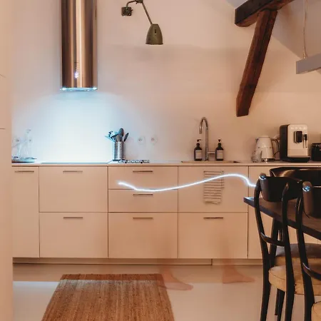 Casarosa Attico 3br, 3ba * 체스키크룸로프