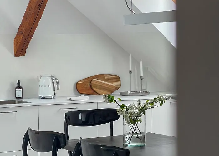 Casarosa Attico 3br, 3ba *