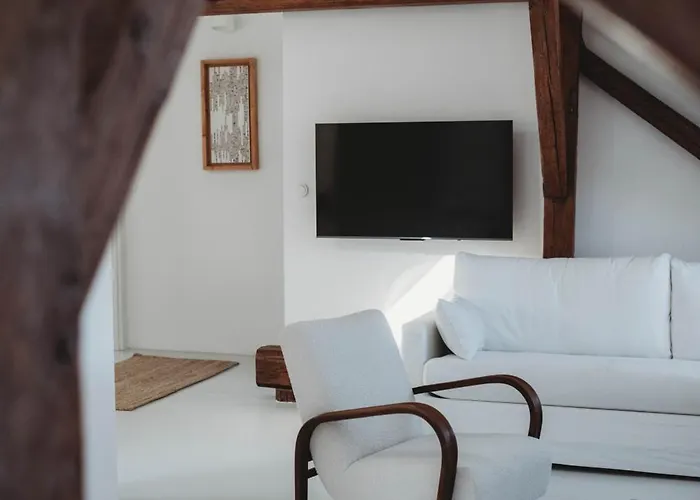 Casarosa Attico 3br, 3ba Apartamento